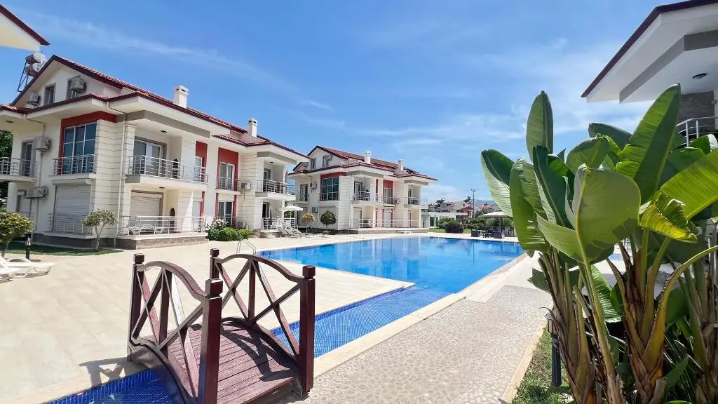 Properties in Calis